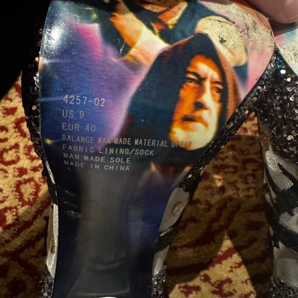 Irregular Choice R2-D2 Glitter Heels - Picture 10 of 10